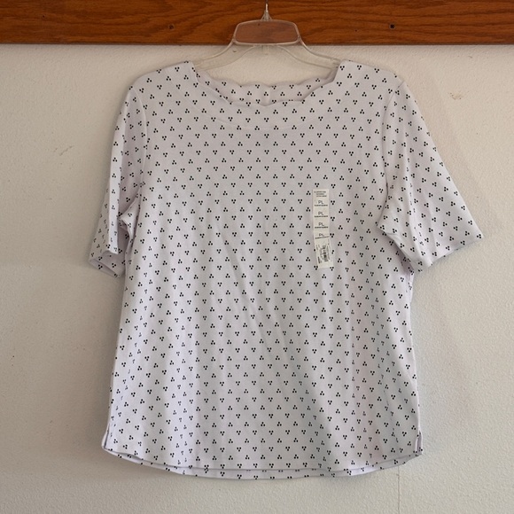 Croft and Barrow white and black dot print scalloped boat neckline, size PL - Picture 2 of 8